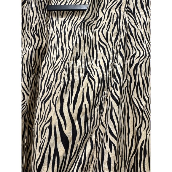 August Silk Robe Womens Medium 100% Silk Animal Print Belted Lightweight Kimono - Picture 3 of 9